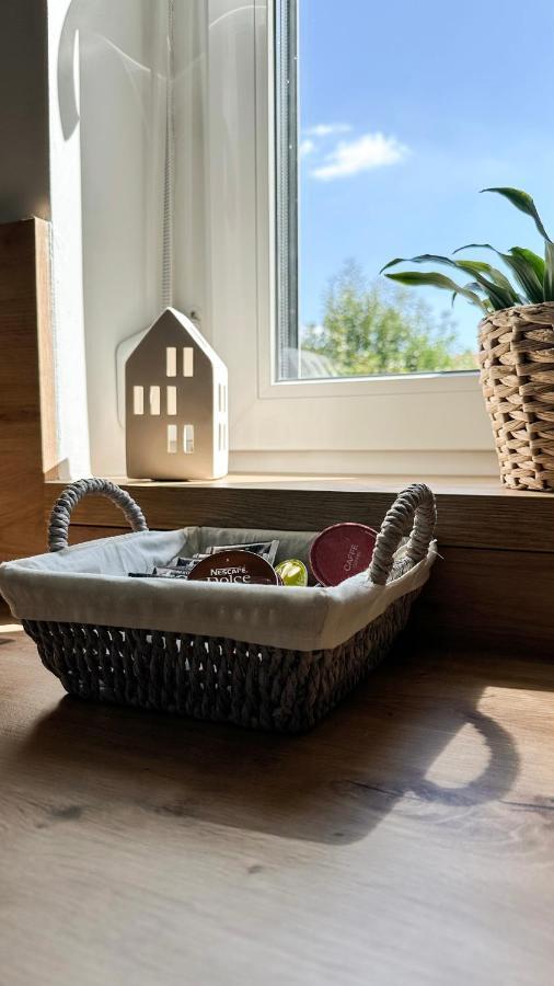 Linden Apartman 002 - Adults Only โมชนมายารูวาร์ ภายนอก รูปภาพ